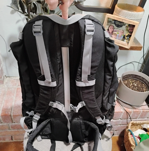 KELTY Redwing 3100 Black Hiking Backpack - Picture 7 of 12